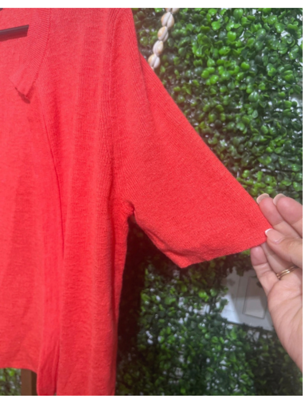 Banana Republic Lightweight Coral Red Short Sleeve Cardigan size Small - Picture 4 of 6
